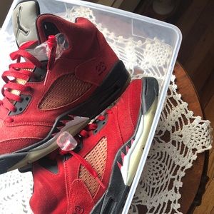 Jordan retro 5
